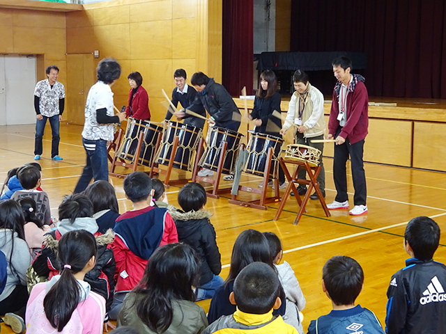 先生たちによる演奏