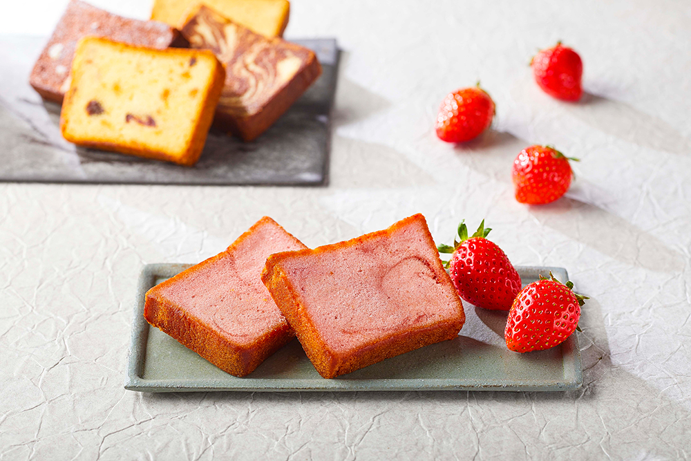 春限定の焼き菓子「とちおとめいちごのケーキ」が発売