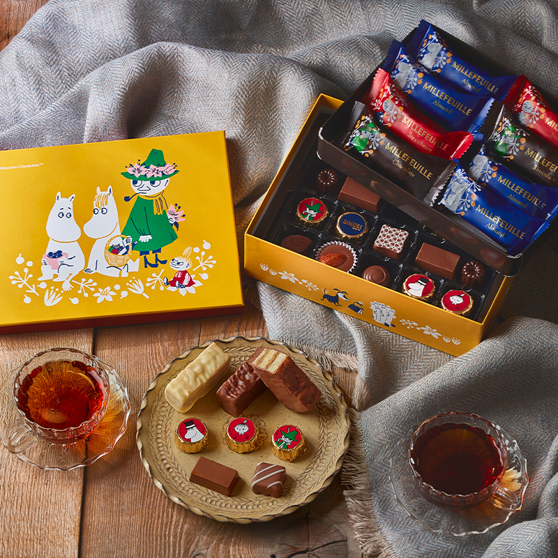 11月15日（水）から ムーミン×メリー　チョコレートとミルフィーユが入った詰め合わせ。
