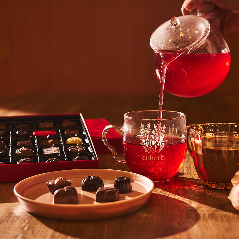 チョコレートとハーブティーが出会う、やさしいバレンタイン